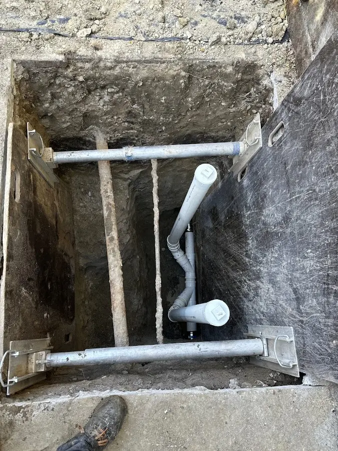 Experienced plumber completing Gas Line Repair work in Pomona